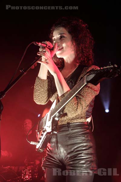 ST VINCENT - 2011-11-30 - PARIS - Cafe de la Danse - 